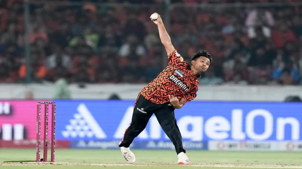 ipl 2027 trade tracker