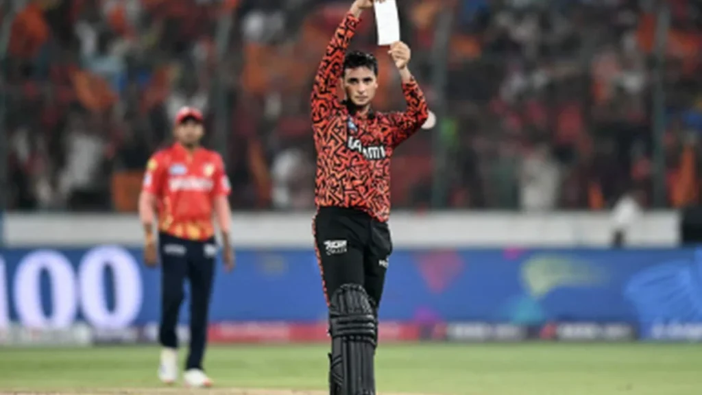 Abhishek Sharma 116 boundary runs vs Punjab Kings 2025