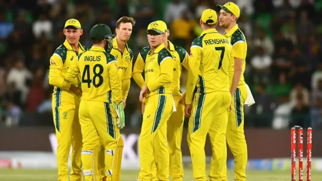 Australia players in a team huddle during a T20I. India vs Australia head to head in T20I