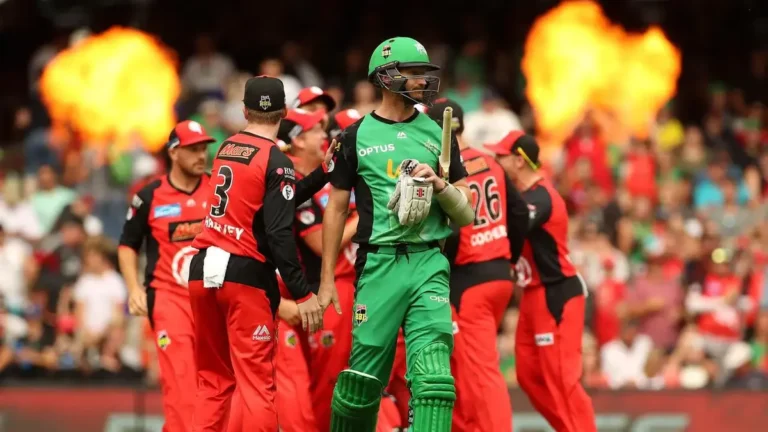 Melbourne Stars and Melbourne Renegades players meet in the Melbourne Stars vs Melbourne Renegades head to head derby