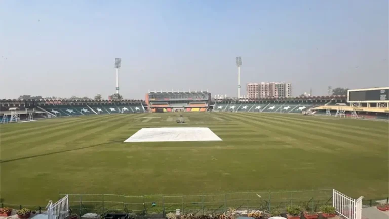 Sri Lanka vs England Lahore 29 October at Gaddafi Stadium