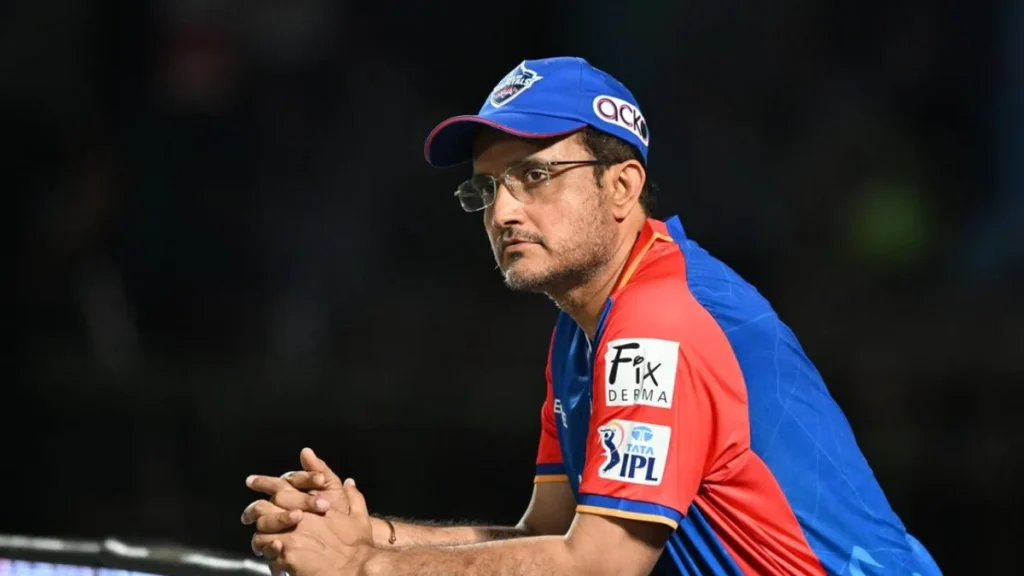 Sourav Ganguly in Delhi Capitals dugout - chaminda vaas delhi capitals